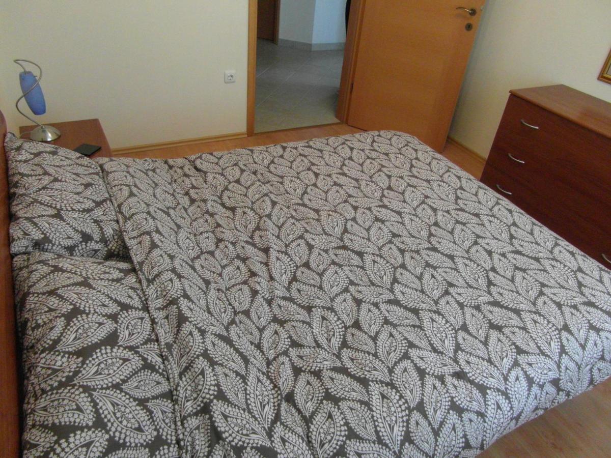 Bentley - Sea-View - 2 Bedroom Apartment Premantura Dış mekan fotoğraf