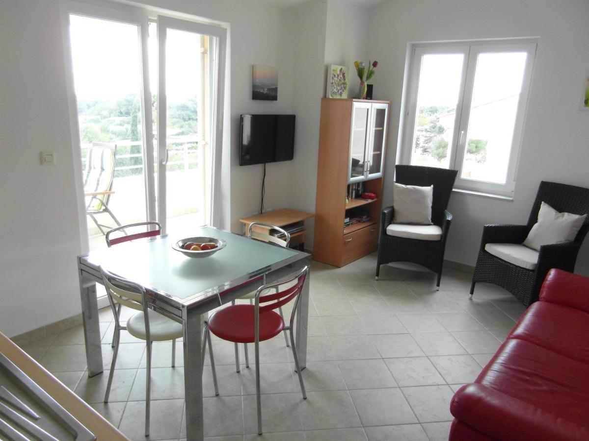 Bentley - Sea-View - 2 Bedroom Apartment Premantura Dış mekan fotoğraf