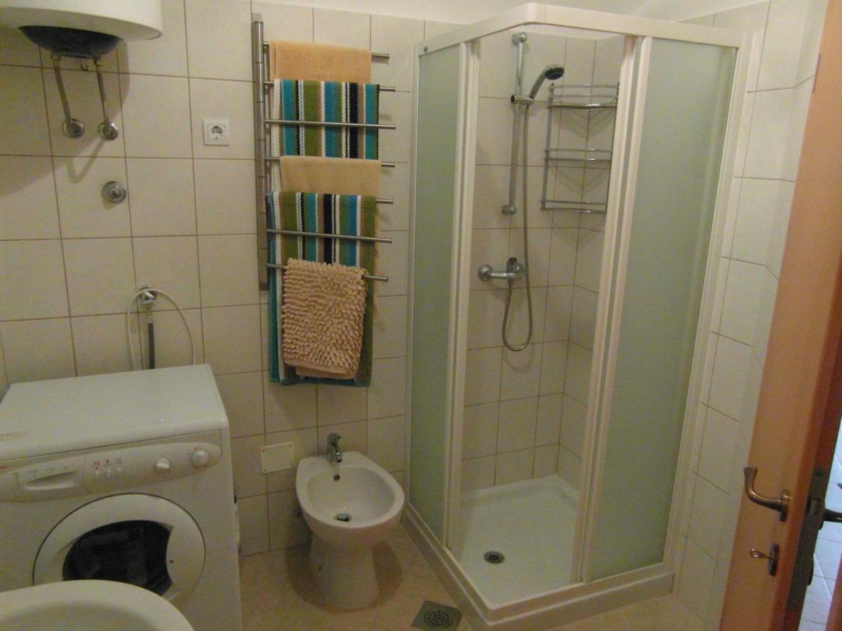 Bentley - Sea-View - 2 Bedroom Apartment Premantura Dış mekan fotoğraf