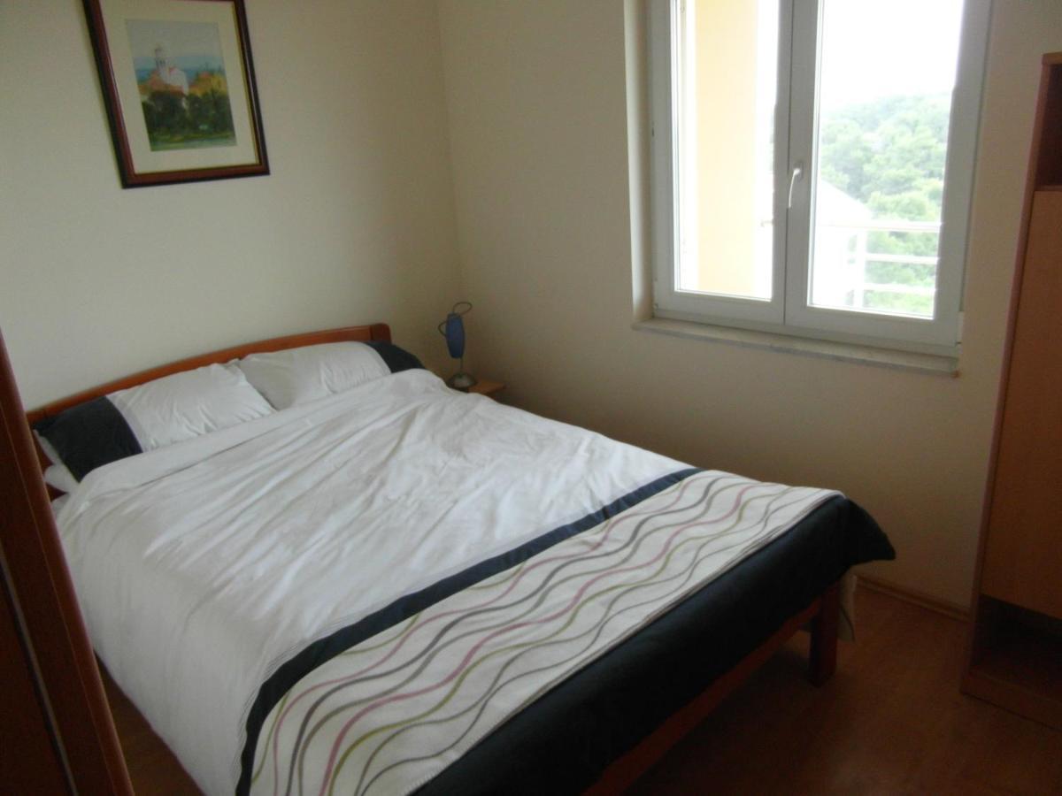 Bentley - Sea-View - 2 Bedroom Apartment Premantura Dış mekan fotoğraf